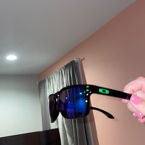 Mens oakley sunglasses